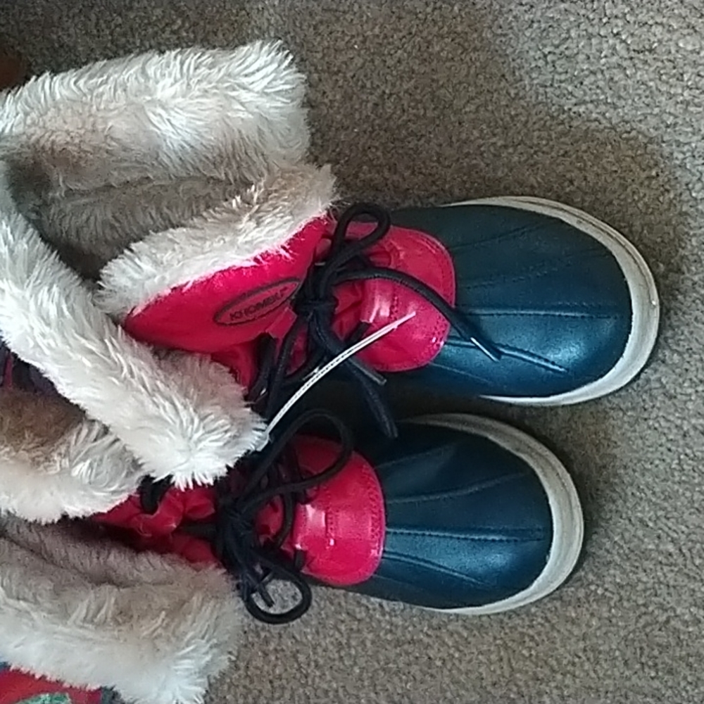 Khombu Tess Boots red/blue Sz 8